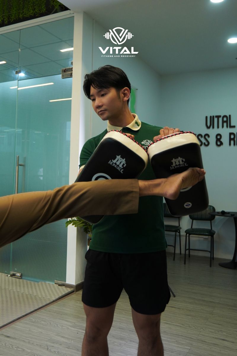 tập gym 1 kèm 1